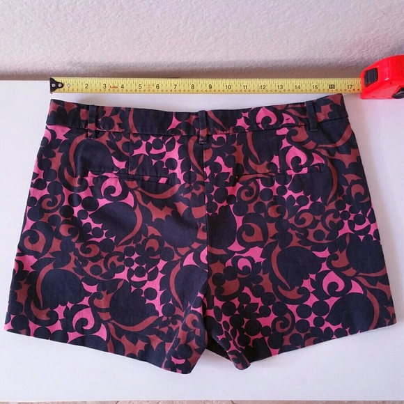 AnN Tayl0r 🍬G0rge0us Sh0rts - Picture 3 of 6